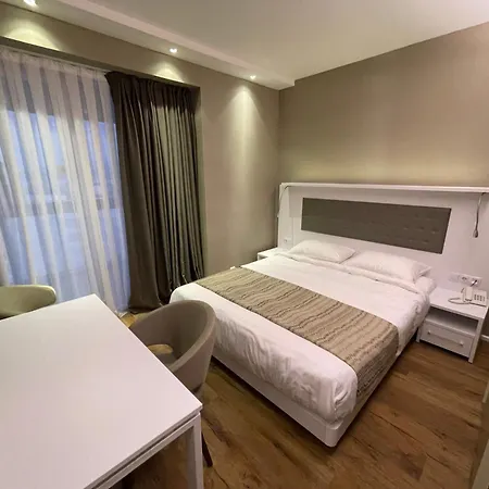 Del Mare Aparthotel Батуми Экстерьер фото