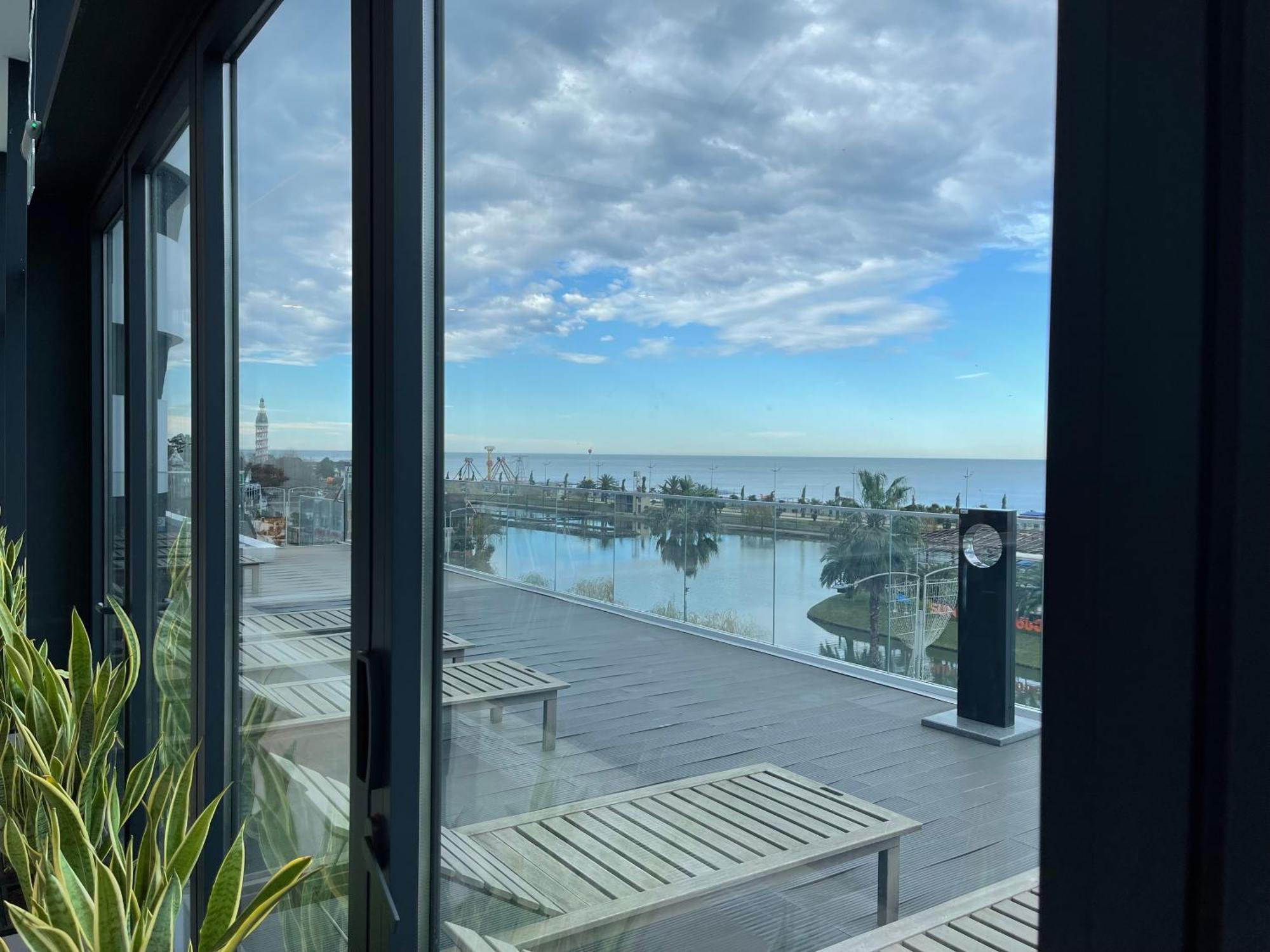 Del Mare Апартаменты Батуми