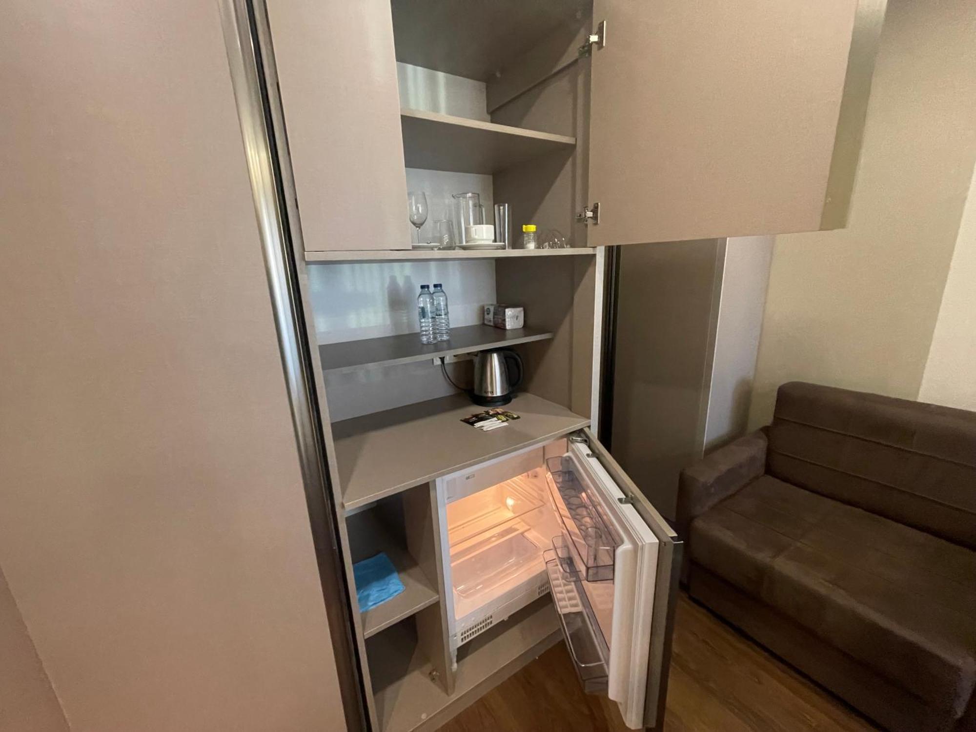 Del Mare Apartment Batumi